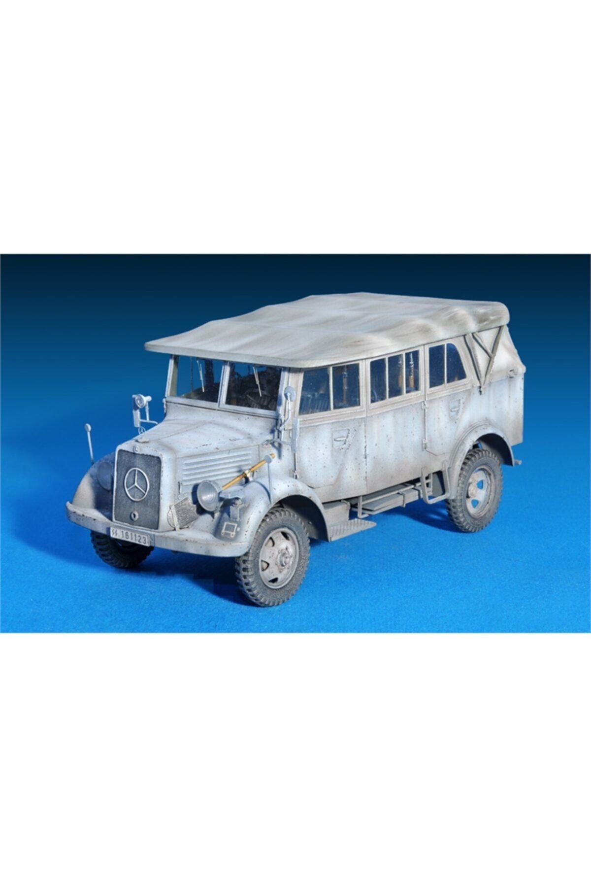 MiniArt L1500A (Kfz.70) Alman Personel Arabası