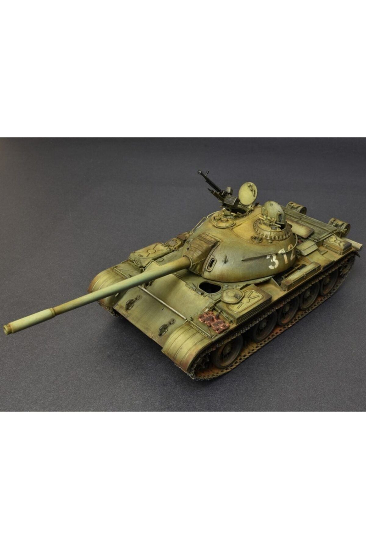 MiniArt T-54A Sovyet Medium Tank