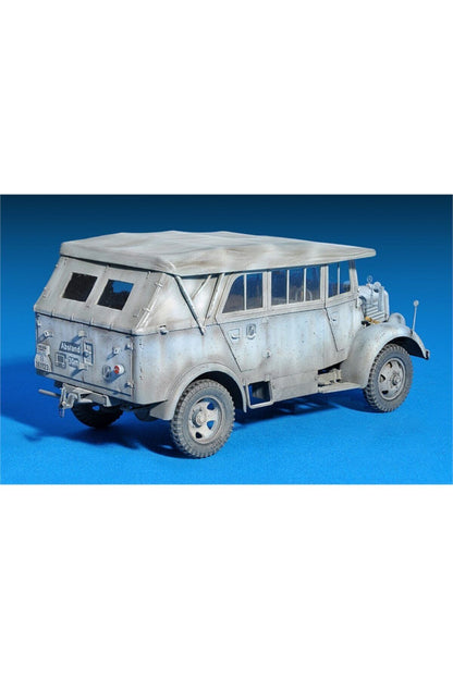 MiniArt L1500A (Kfz.70) Alman Personel Arabası